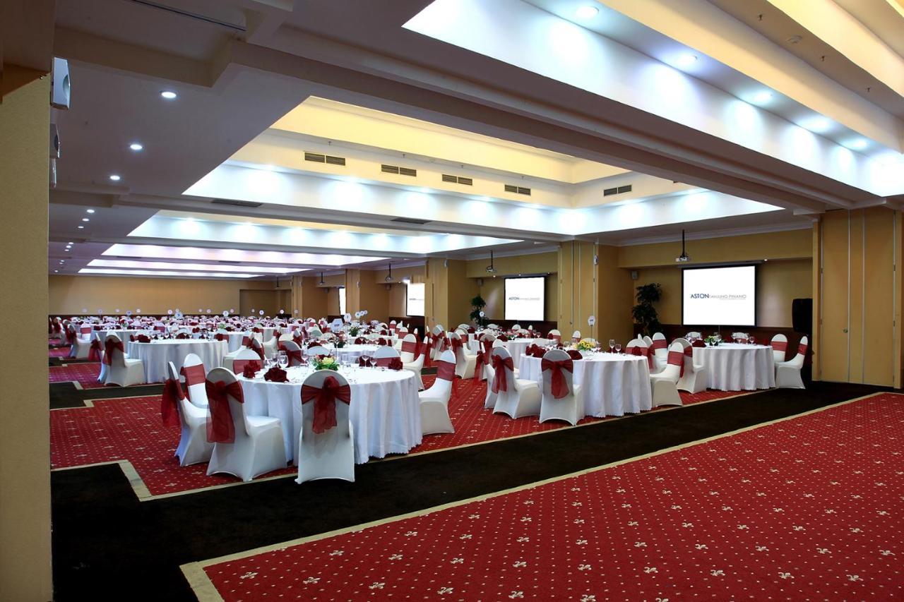 Aston Tanjung Pinang Hotel & Conference Center Extérieur photo