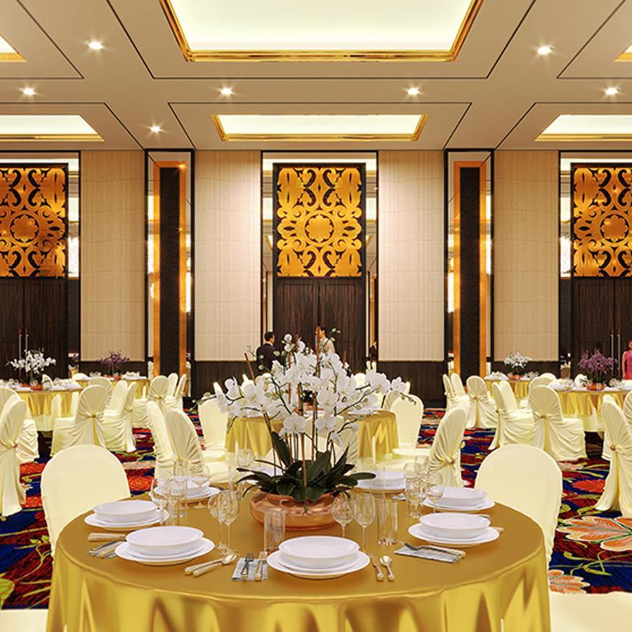 Aston Tanjung Pinang Hotel & Conference Center Extérieur photo